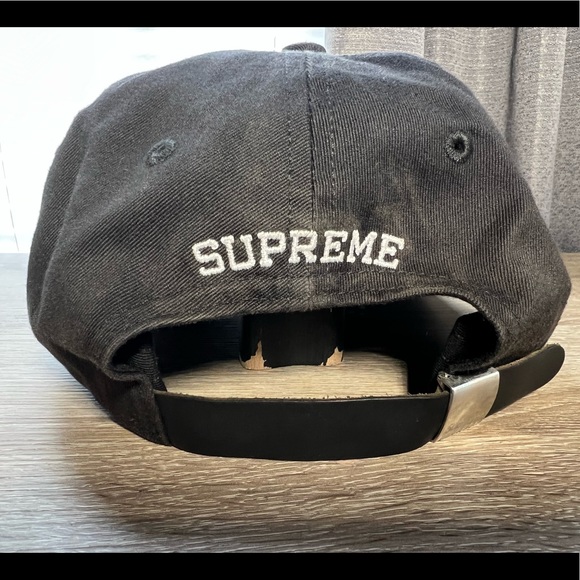 Supreme Hat - Picture 4 of 6